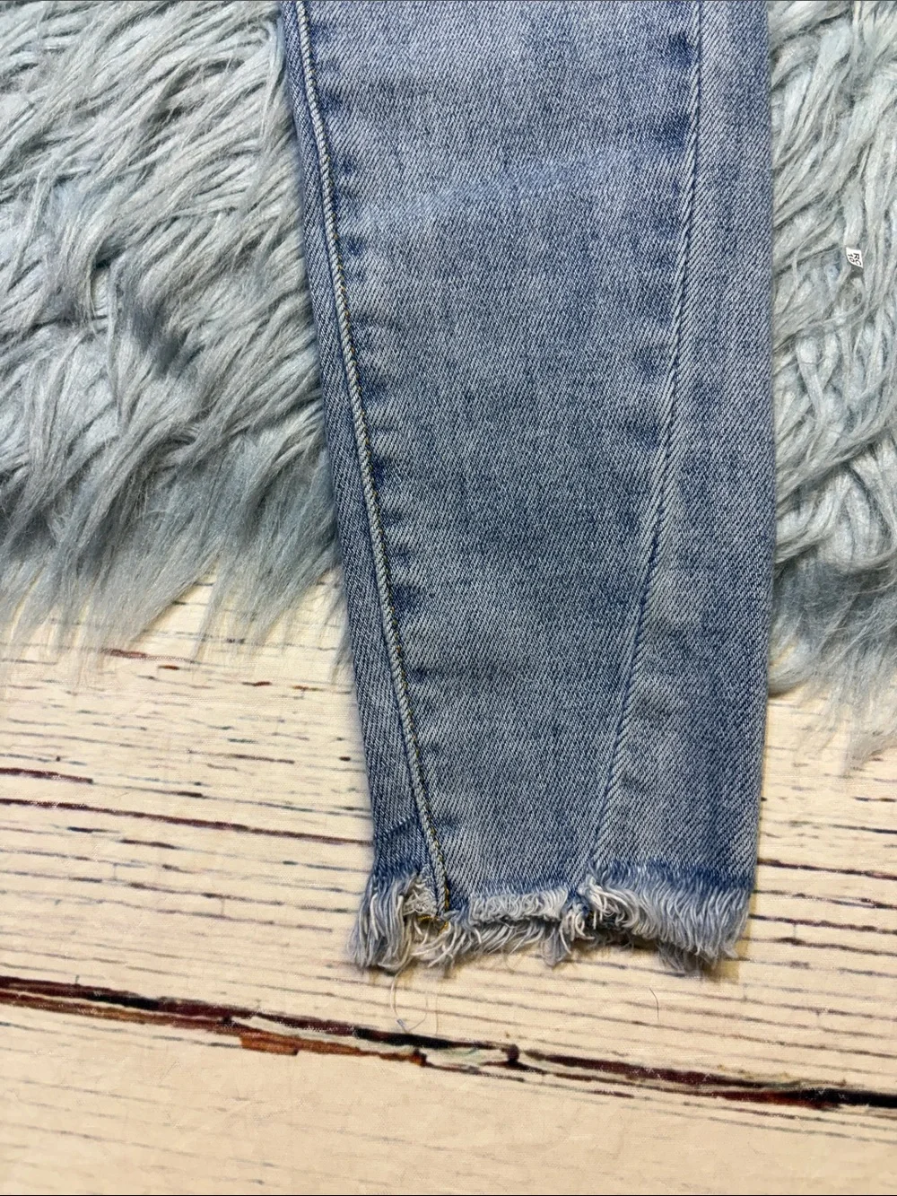 KanCan Light Blue Distressed Low Rise Skinny Jeans sz 24